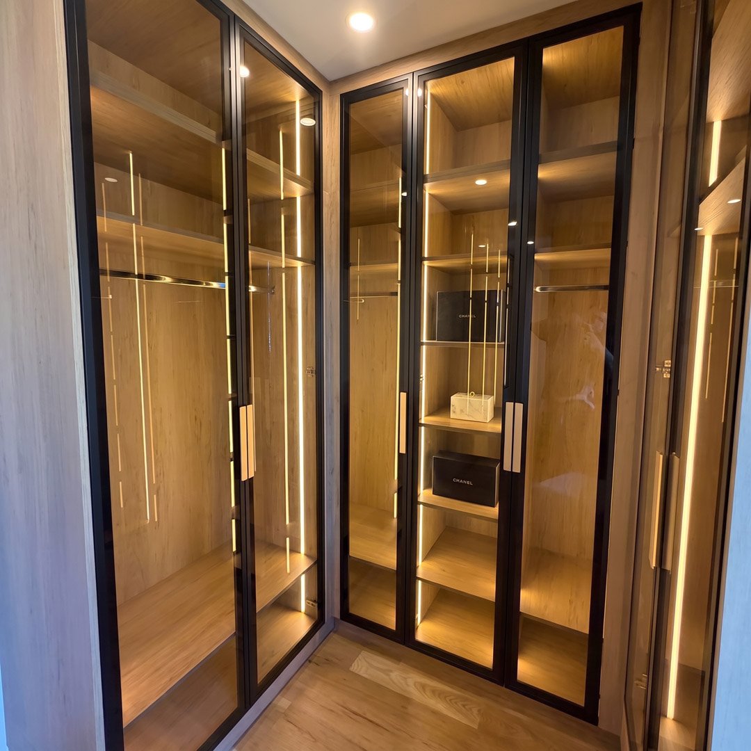 Closets & wardrobes by Quality Green, New York