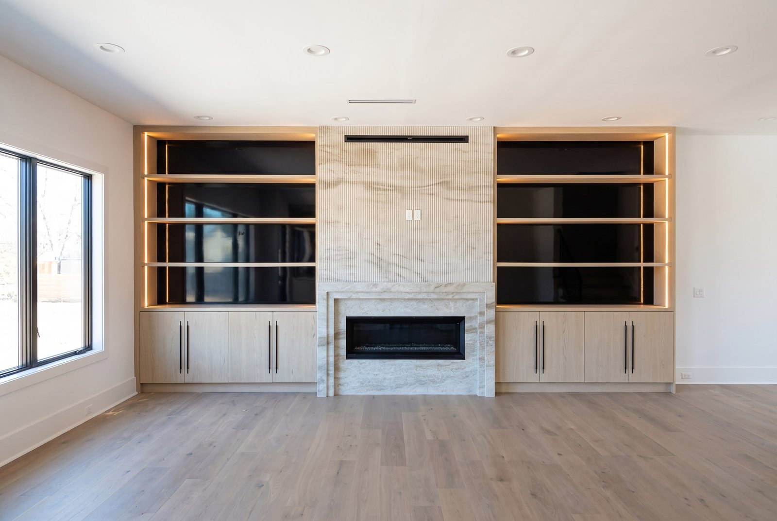 Media walls by Quality Green, New York